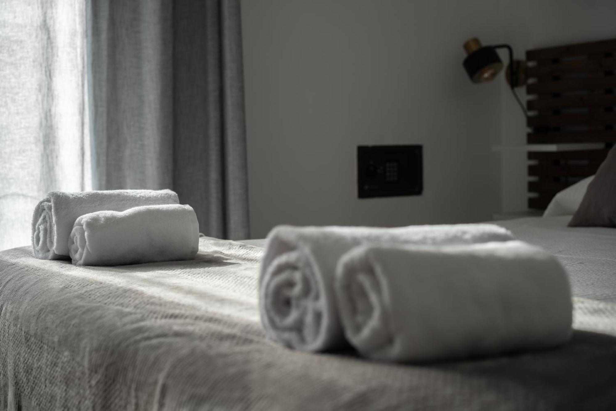 Apartamentos Gemina เมรีดา ภายนอก รูปภาพ