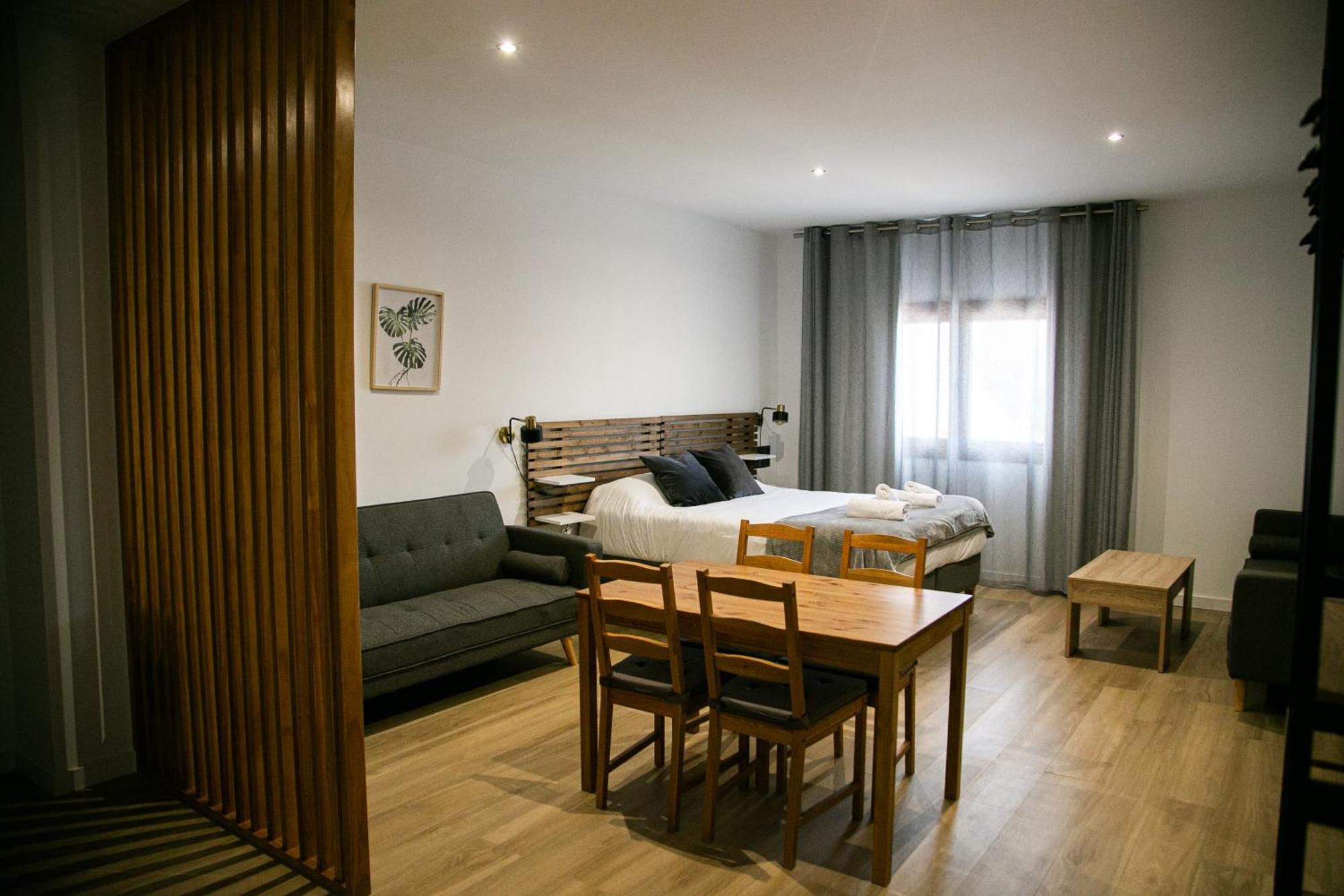 Apartamentos Gemina เมรีดา ภายนอก รูปภาพ