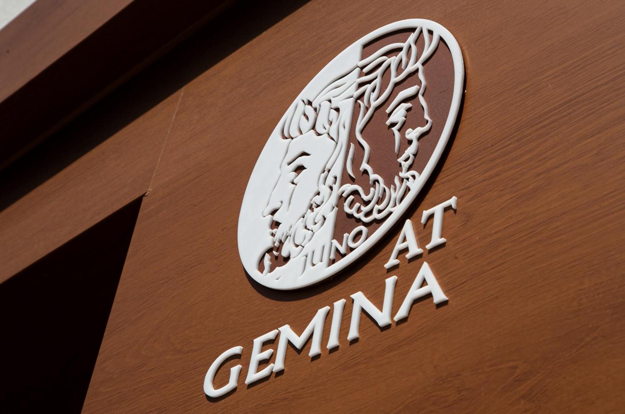 Apartamentos Gemina เมรีดา ภายนอก รูปภาพ