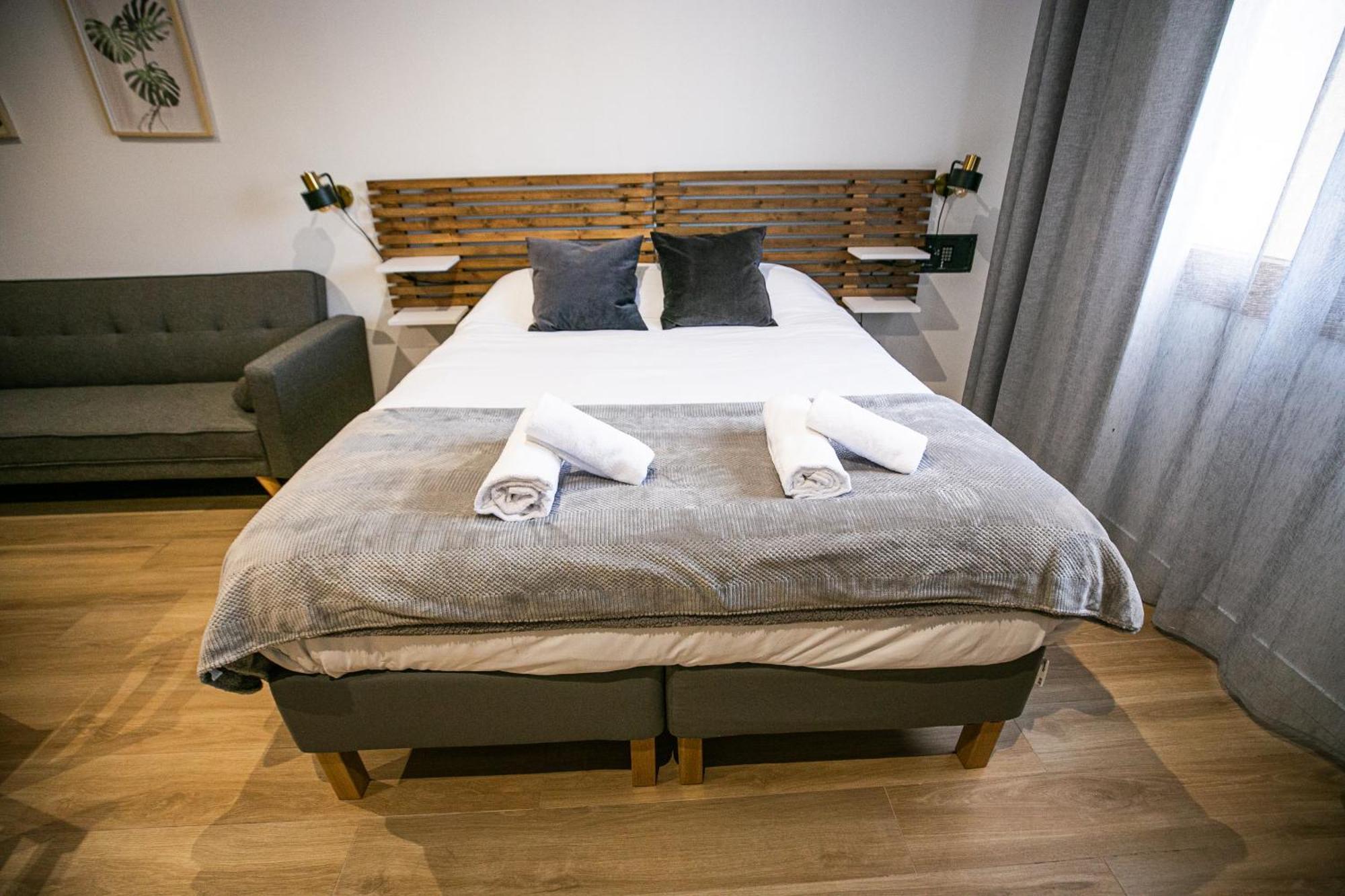 Apartamentos Gemina เมรีดา ภายนอก รูปภาพ